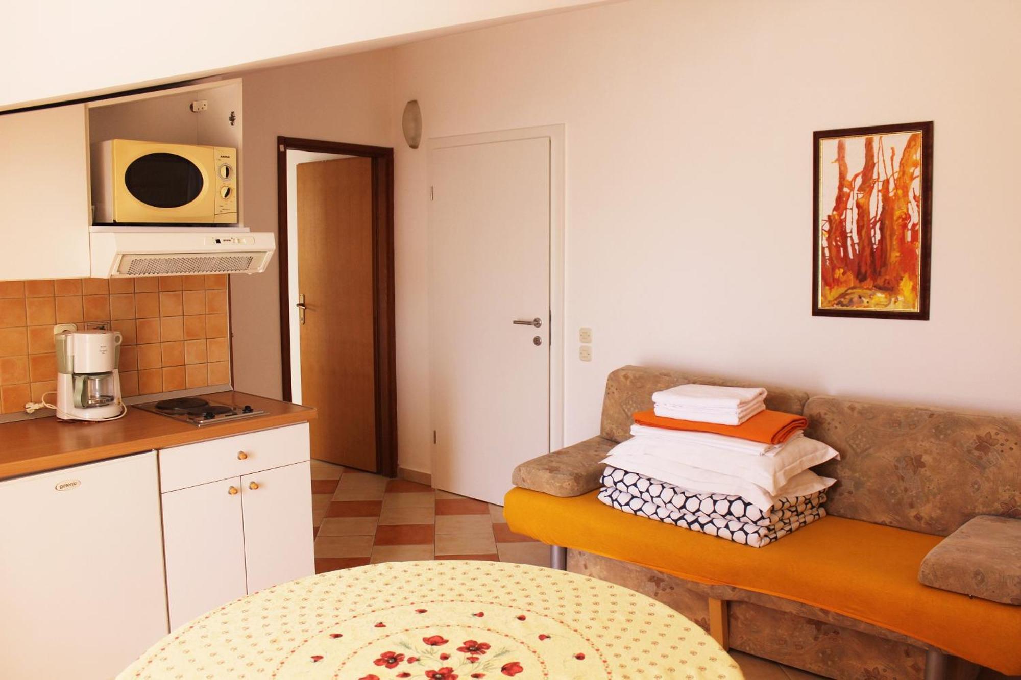 Apartments Pansion Franka Brist Dış mekan fotoğraf