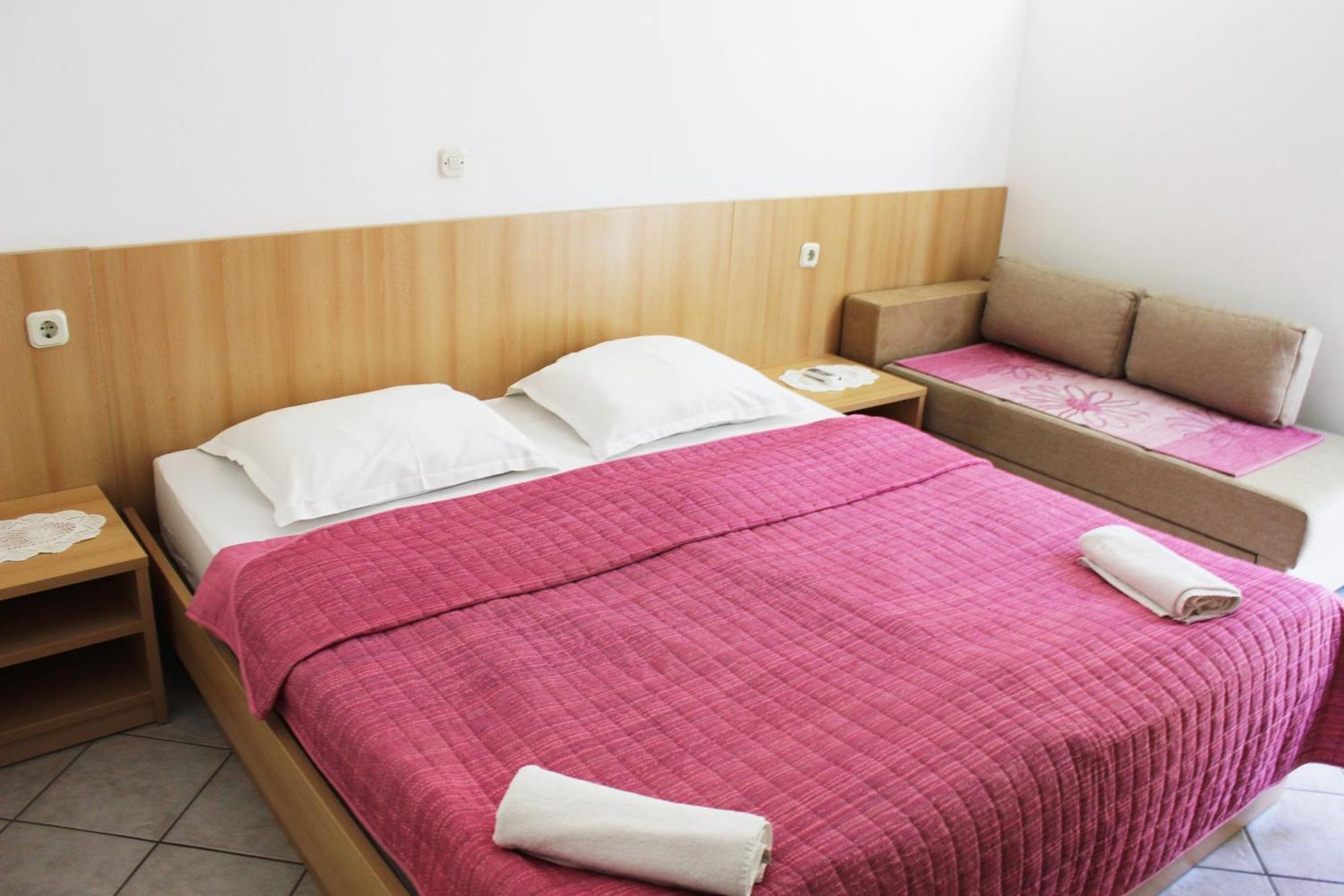 Apartments Pansion Franka Brist Dış mekan fotoğraf