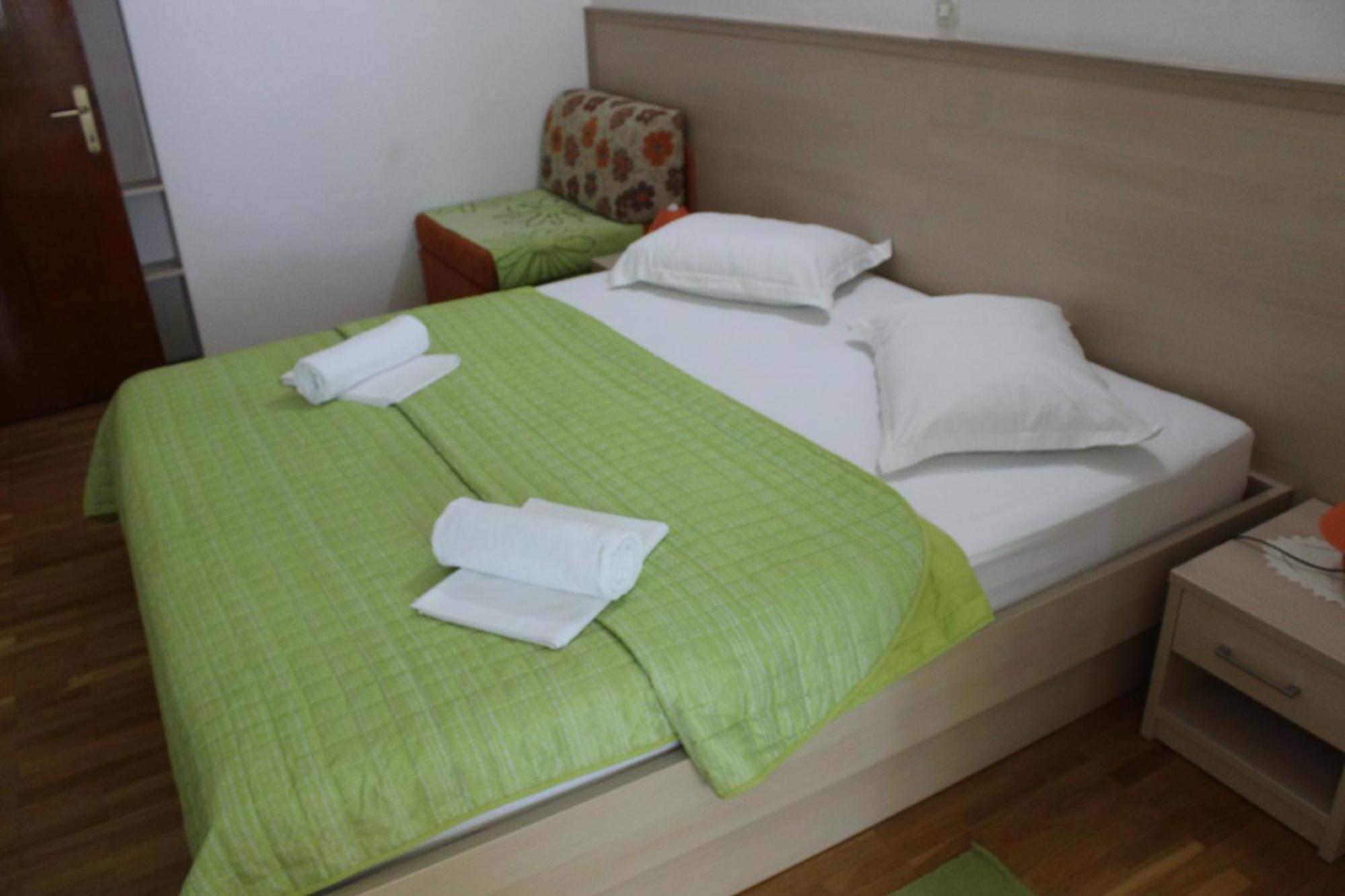 Apartments Pansion Franka Brist Dış mekan fotoğraf