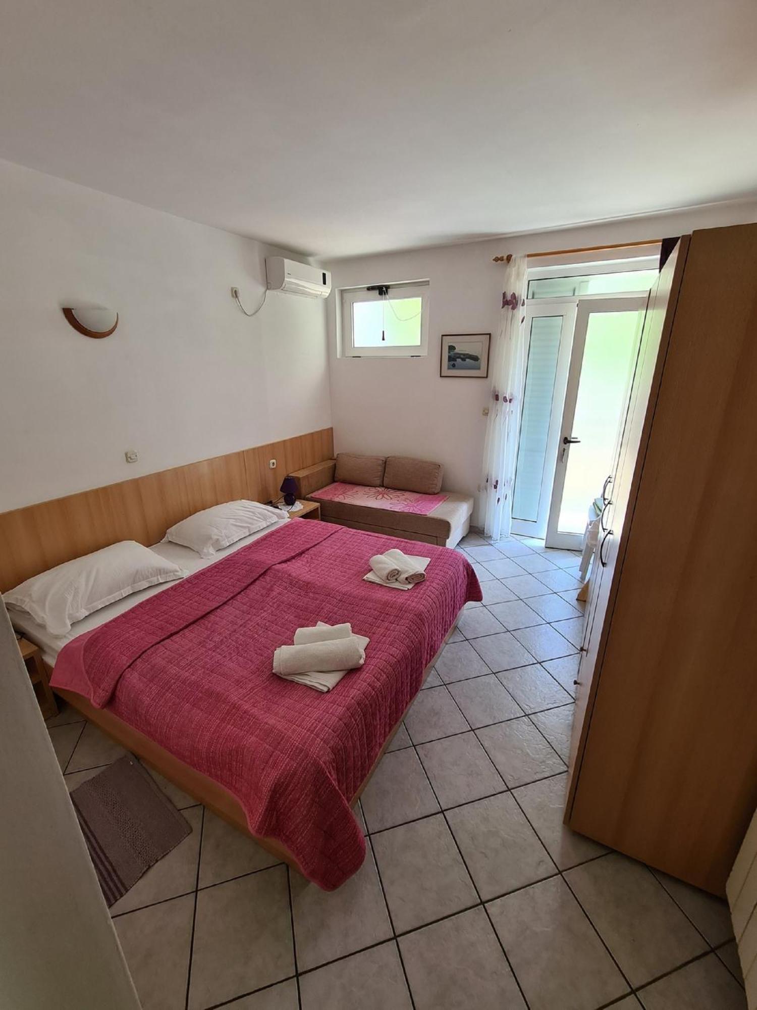 Apartments Pansion Franka Brist Dış mekan fotoğraf