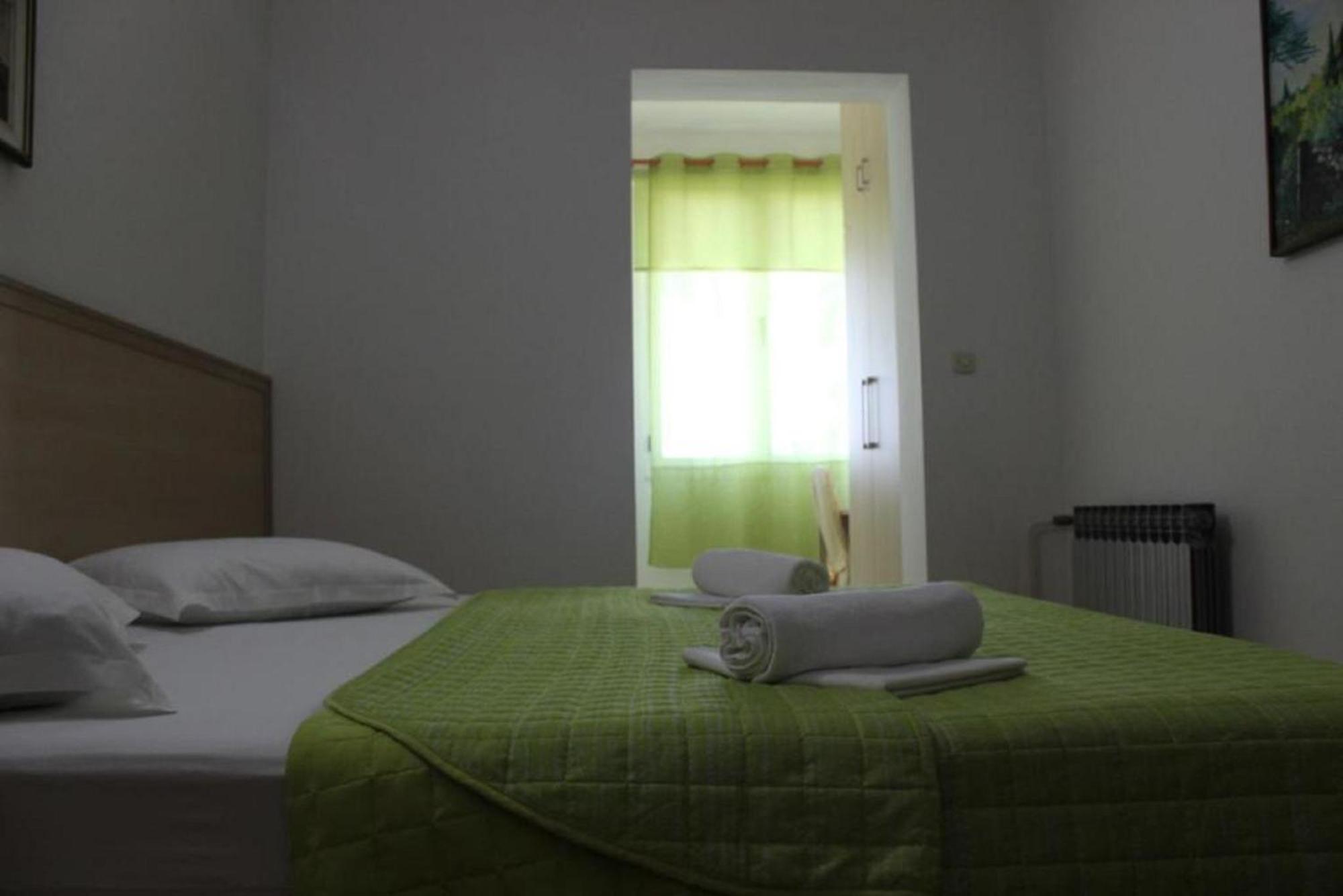 Apartments Pansion Franka Brist Dış mekan fotoğraf