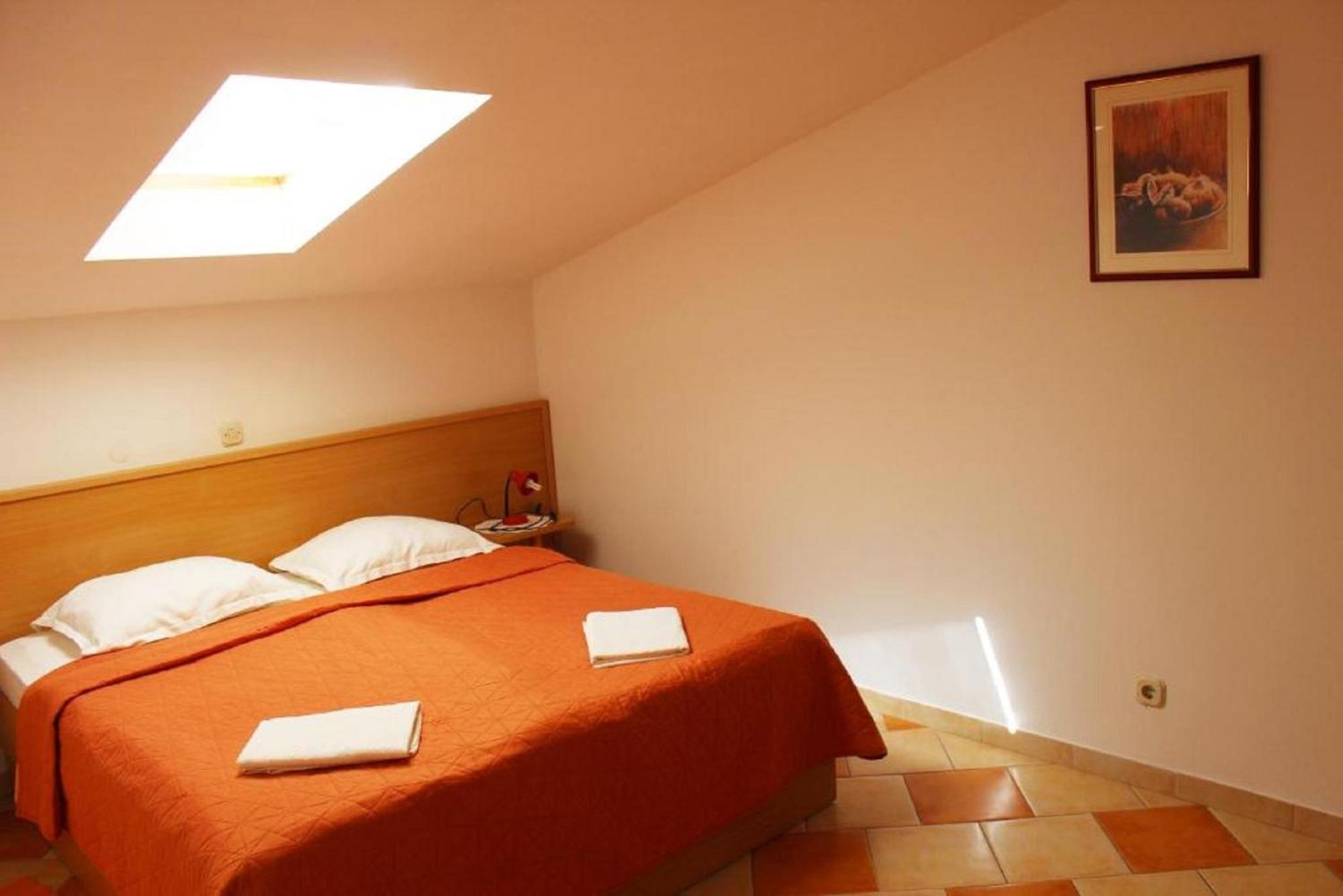 Apartments Pansion Franka Brist Dış mekan fotoğraf